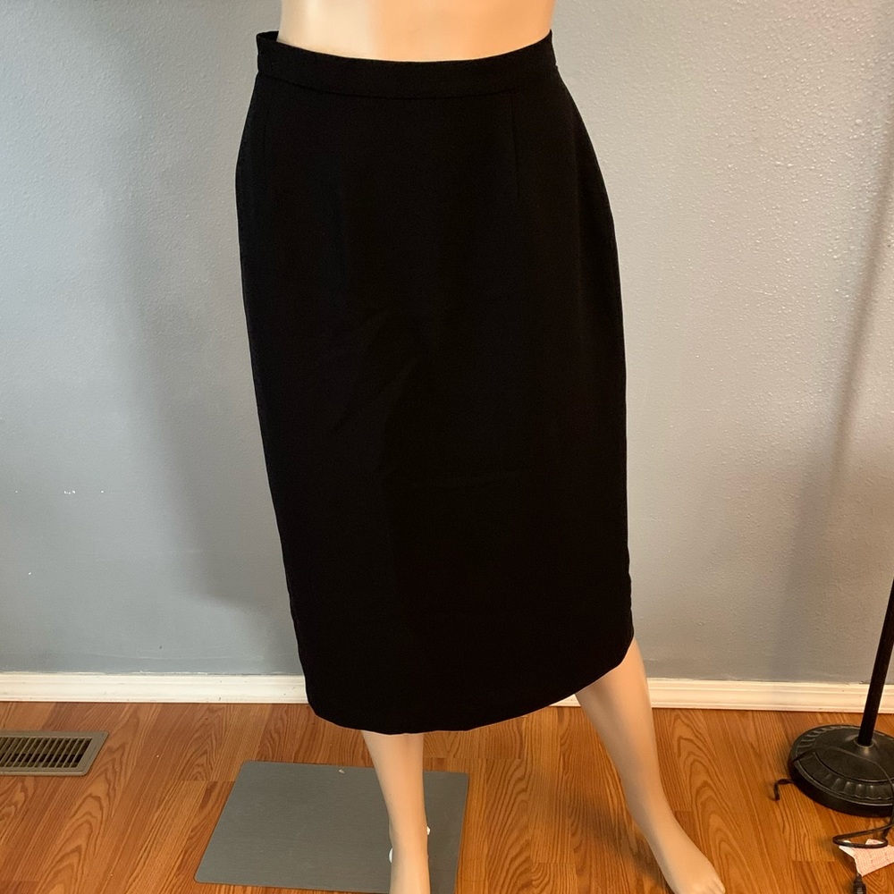 Black skirt